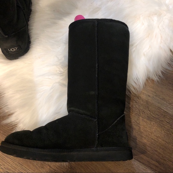 Ugg Classic Tall - Picture 6 of 7